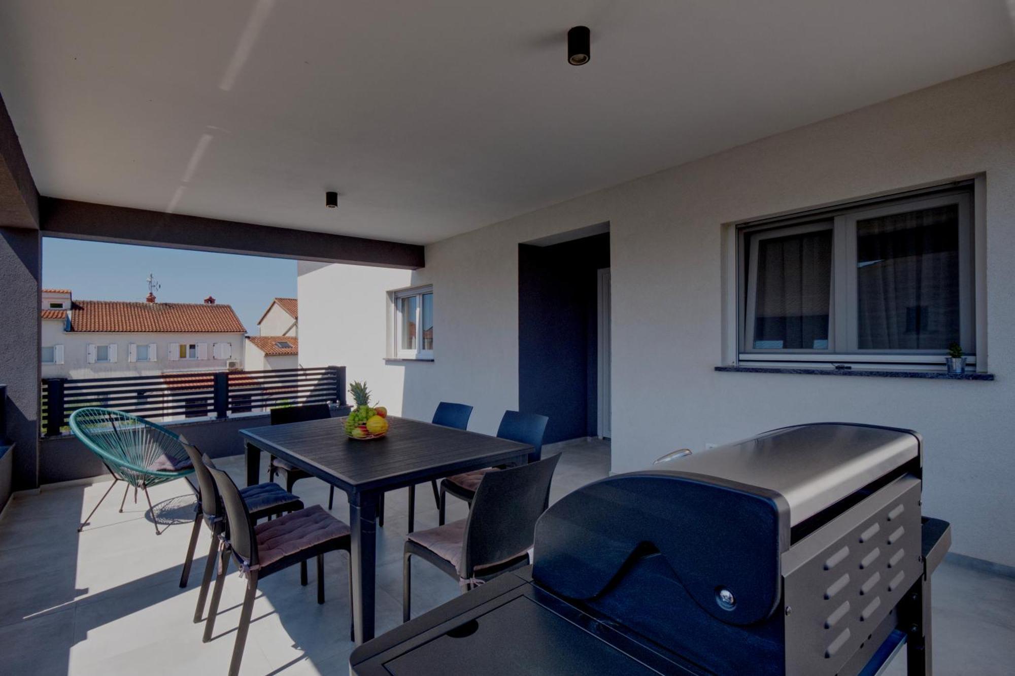 Apartments Iva & Nika Fažana Extérieur photo